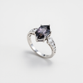 Special-Cut Spinel Ring
