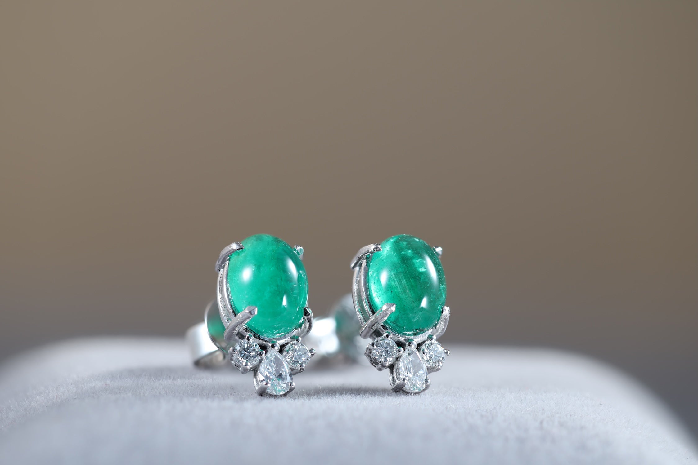 Emerald Cabochon Earrings