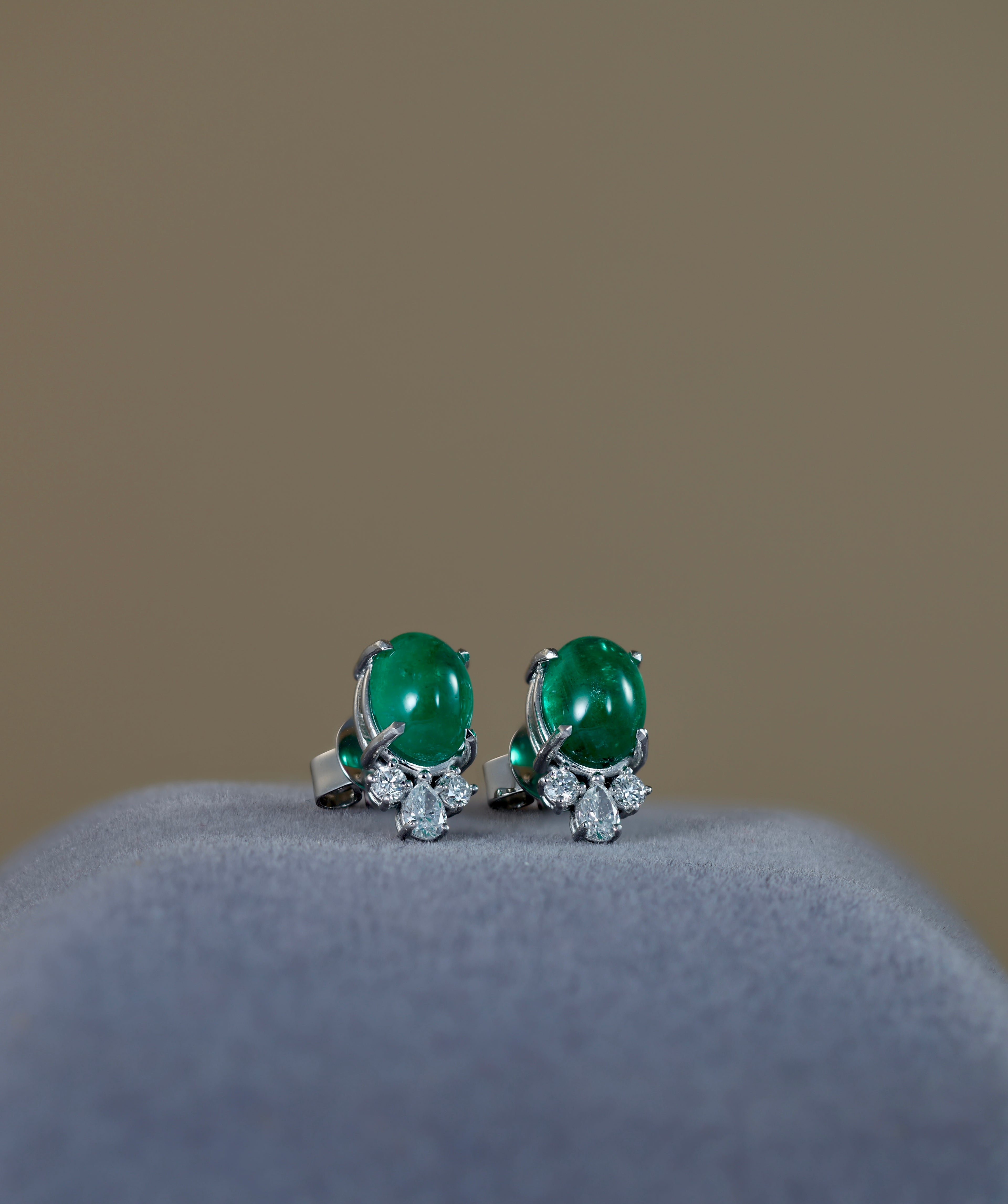 Emerald Cabochon Earrings